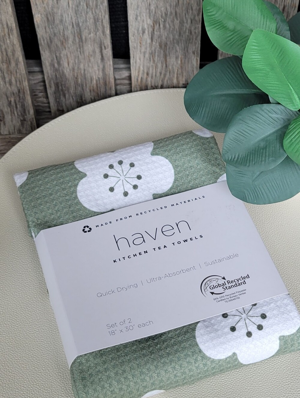 Haven QUICK DRY White Floral Green Tea Towels set of 2 - Picture 6 of 7